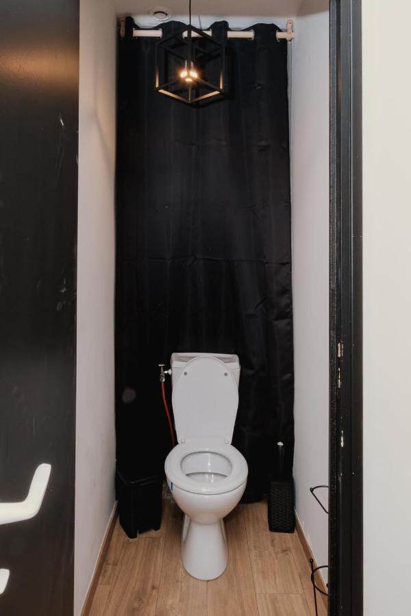 Appartement 2 Pieces L'Industriel En Centre-Ville De Камбре Екстериор снимка