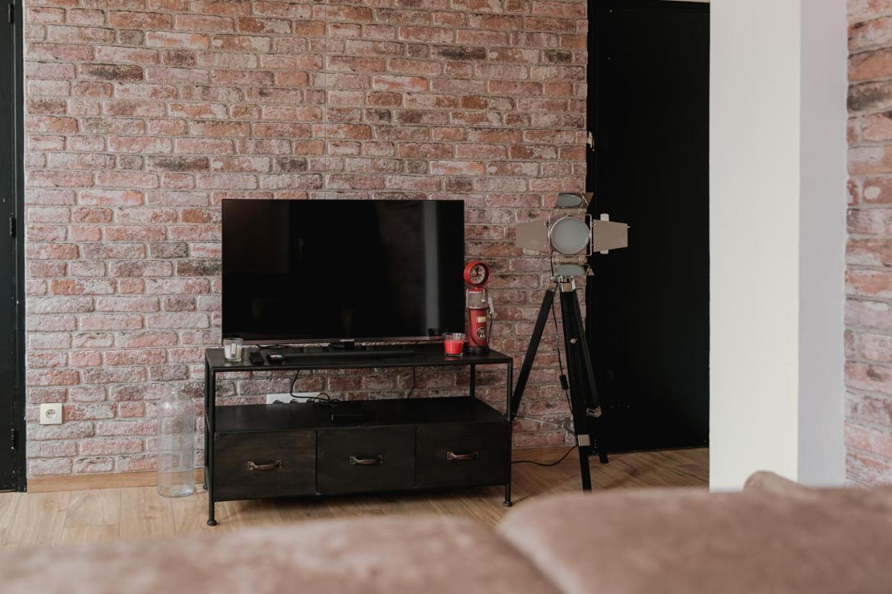Appartement 2 Pieces L'Industriel En Centre-Ville De Камбре Екстериор снимка